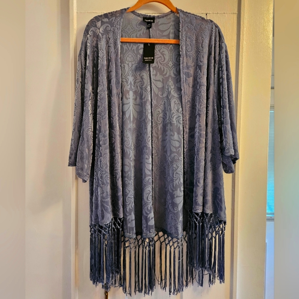 Torrid periwinkle blue kimono